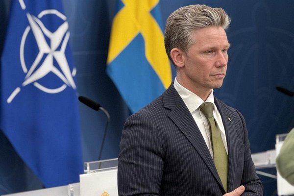 Skandinavía mun kaupa vopn fyrir Úkraínu