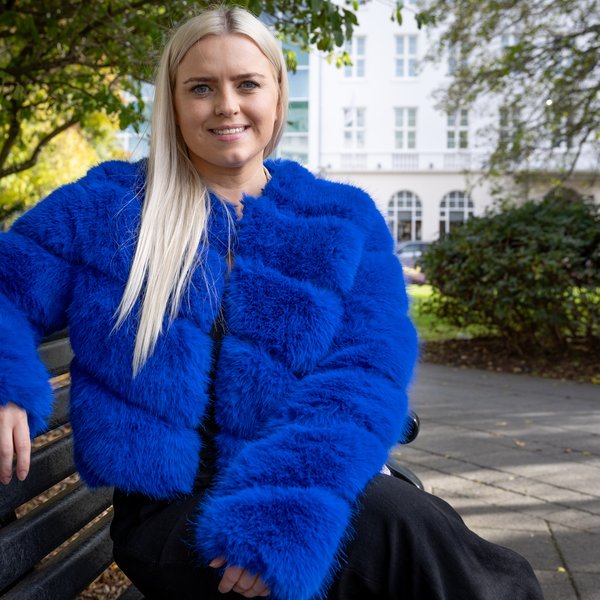 Stolt og lífsreynd eftir að hafa tekist á við geðhvörf