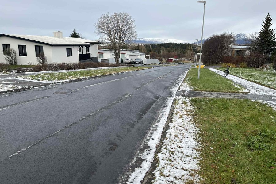 Tillaga um úrbætur á Hamrastekk felld þrátt fyrir slys