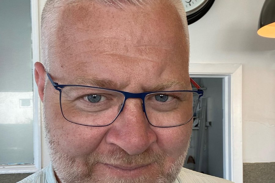 Ráðist gegn rekstri Fúsa handboltakappa