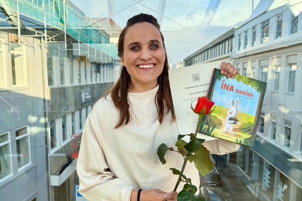 Ný barnabók kennir börnum að greina á milli góðra og vondra leyndarmála