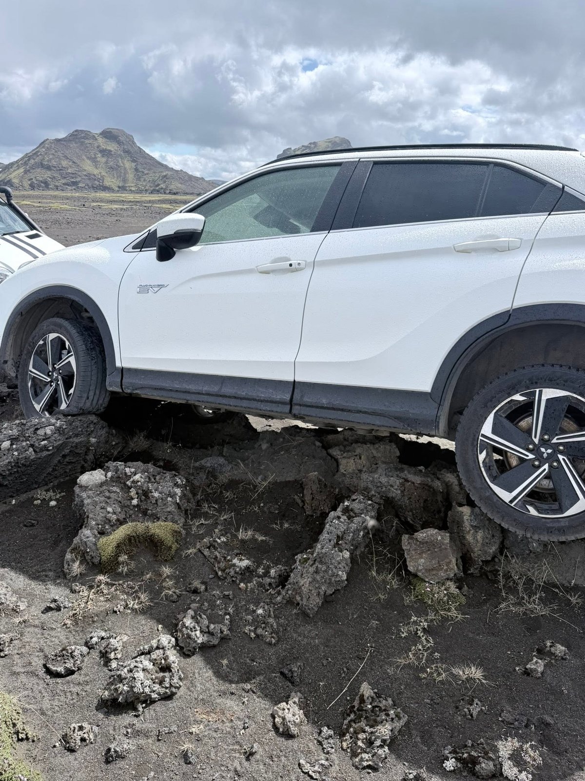 Ferðamaður í Landmannalaugum