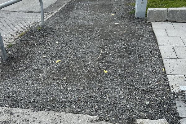Lífshættulegar slysagildrur í borginni vegna skorts á viðhaldi