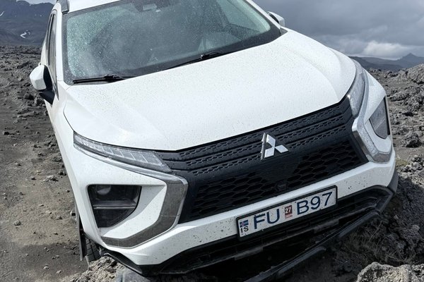 Ferðamenn í vandræðum á hálendinu