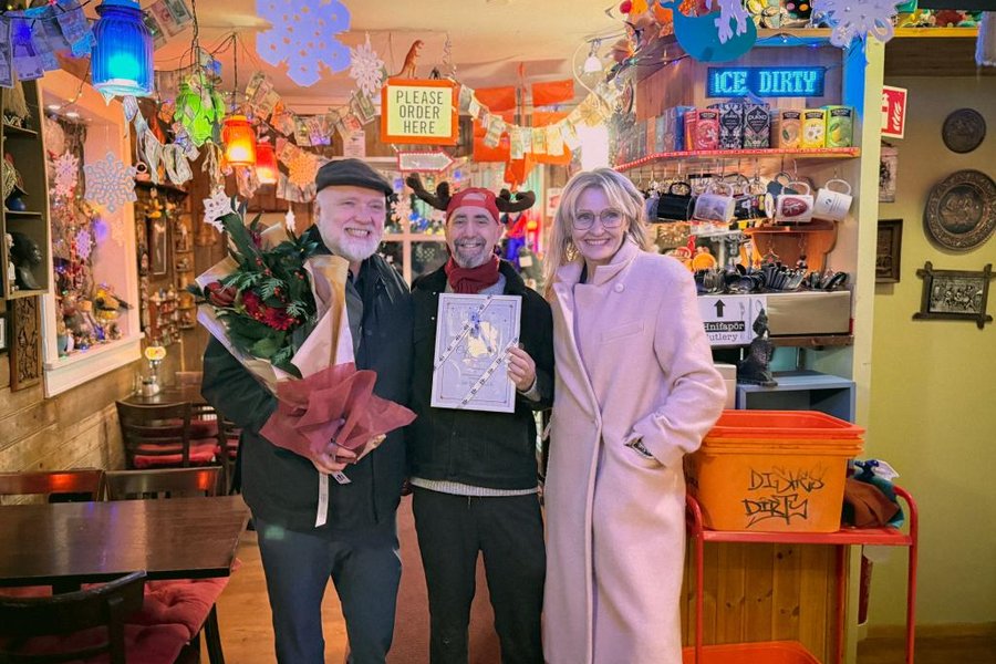 Veittu viðurkenningar fyrir fallegustu jólaskreytingarnar í miðborginni