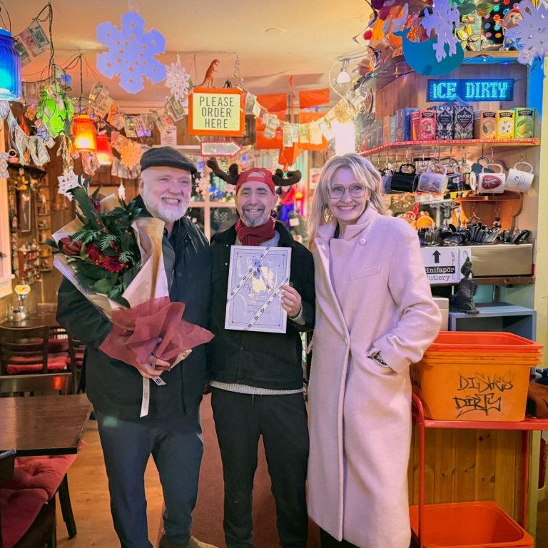 Veittu viðurkenningar fyrir fallegustu jólaskreytingarnar í miðborginni