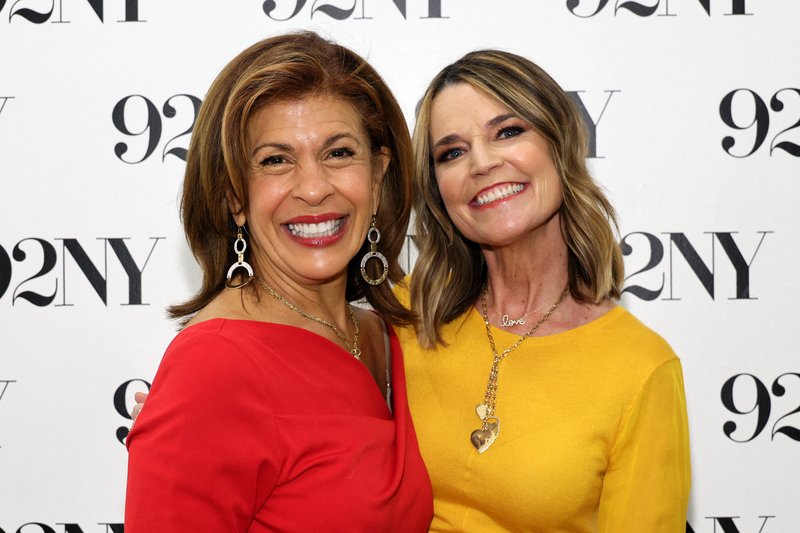 SavannahGuthrie og Hoda Kotb