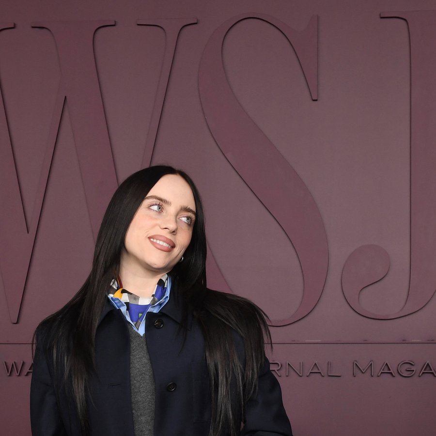 Billie Eilish hraunar yfir Elon Musk