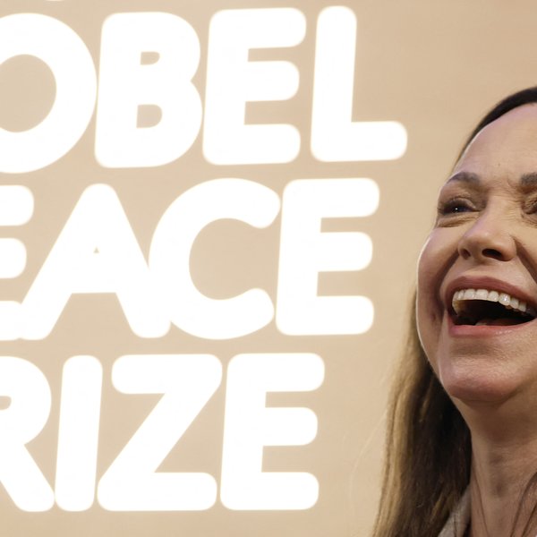 Kallar val á friðarverðlaunahafa Nóbels „nöturlegt grín“