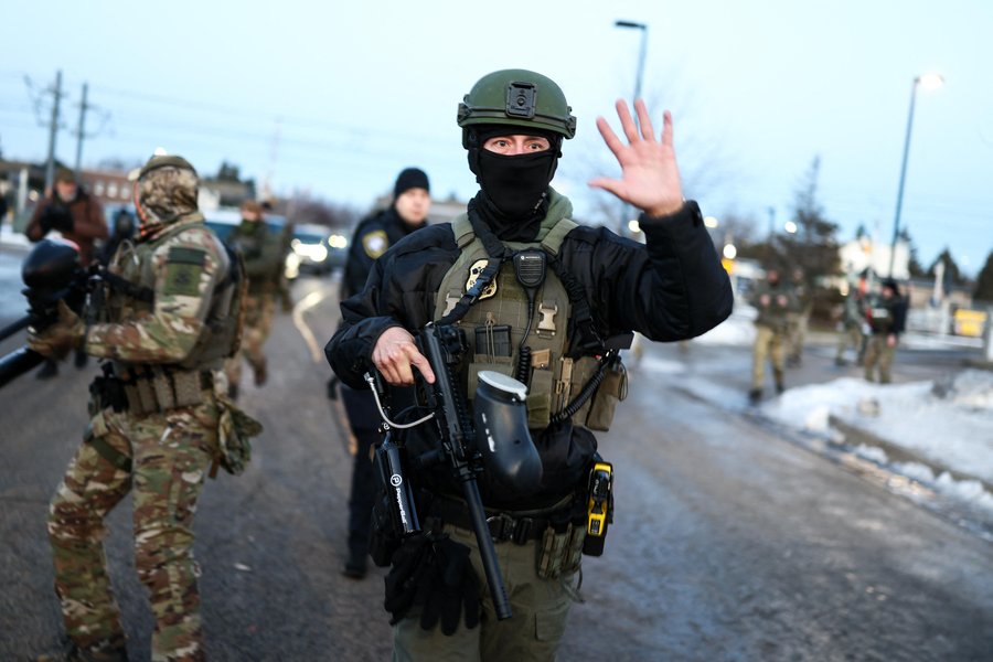 ICE-fulltrúar hraktir út af veitingastað í Minnesota