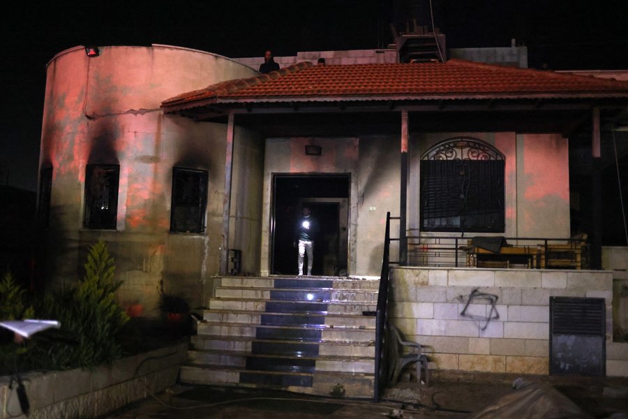 Ólöglegir landnemar ganga berserksgang á Vesturbakkanum