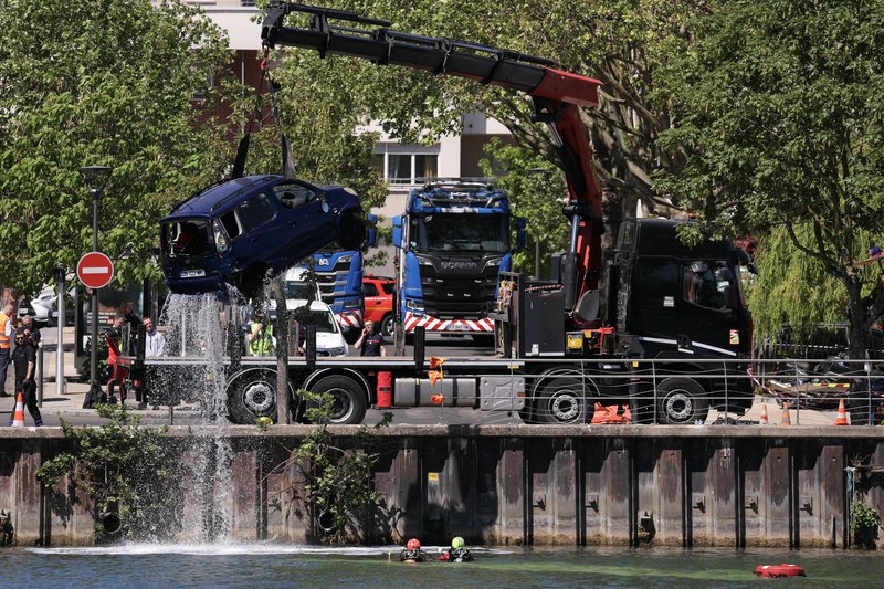 AFP__20260430__A9FP6X4__v1__HighRes__FranceAccidentTransport