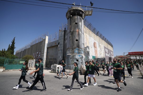 Þúsundir tóku þátt í Palestínumaraþoni í Betlehem