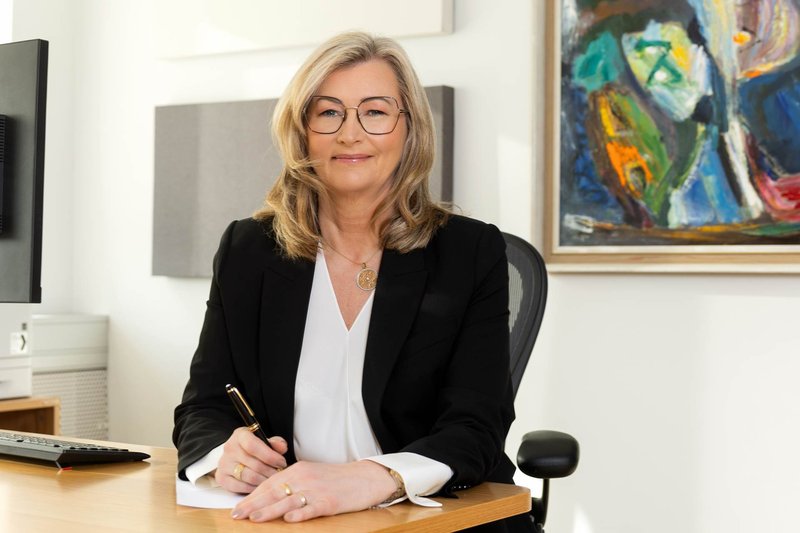 Alma D. Möller heilbrigðisráðherra