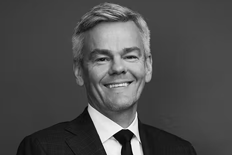 Hvíslað um arftaka Ármanns