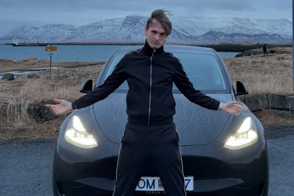 Aron úr ClubDub stofnar Legend ehf