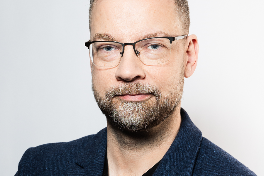 Þegar þú þekkir mig betur en ég þekki mig - Að vera þingmaður: 9. kafli