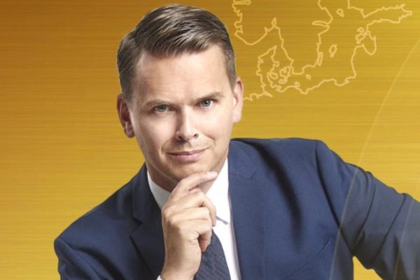 Hraðfrétta-Benni fer í fyrirtækjarekstur