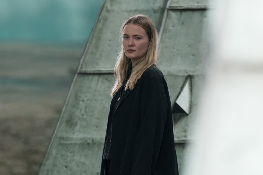 Bergrún Snæbjörnsdóttir gefur út fyrstu breiðskífuna