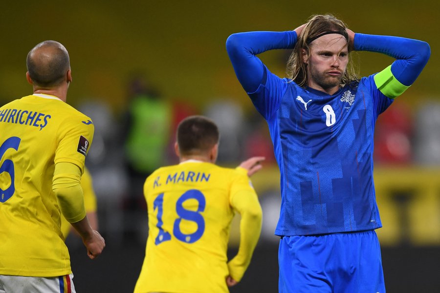 Birkir Bjarnason fer í snyrtivörubransann