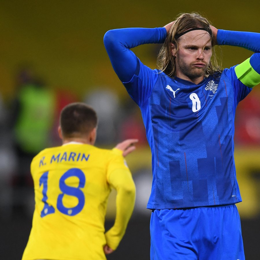 Birkir Bjarnason fer í snyrtivörubransann