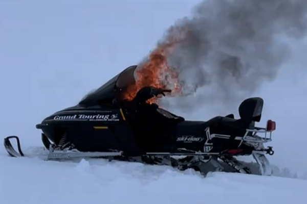 Söngkonan Birna Berg í kröppum dansi á Mosfellsheiði