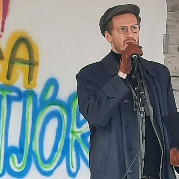 Kallar Guðrúnu „raðljúgandi valdafíkil“