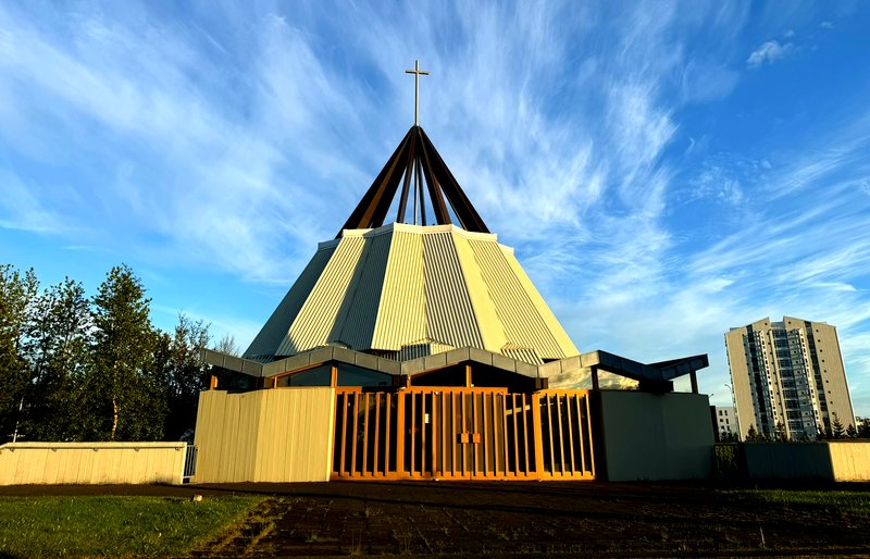 Breiðholt Kirkja