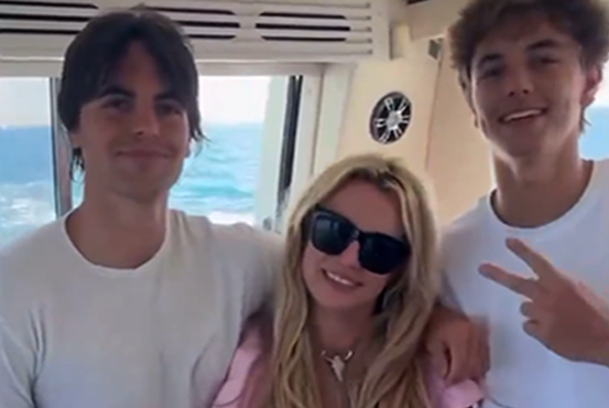 Britney Spears nýtur sín í fjölskyldufríi