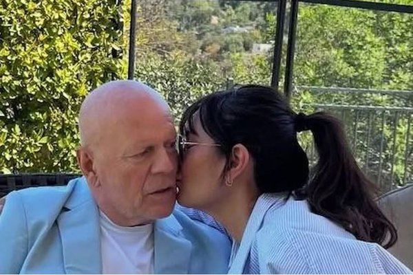 Bruce Willis og frú búa á sitthvoru heimilinu