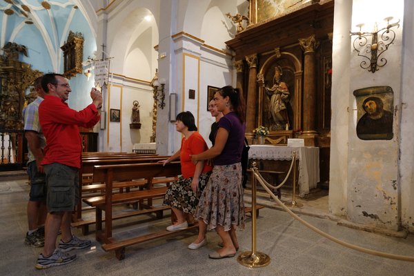 Einn umdeildasti listamaður Spánar er látinn