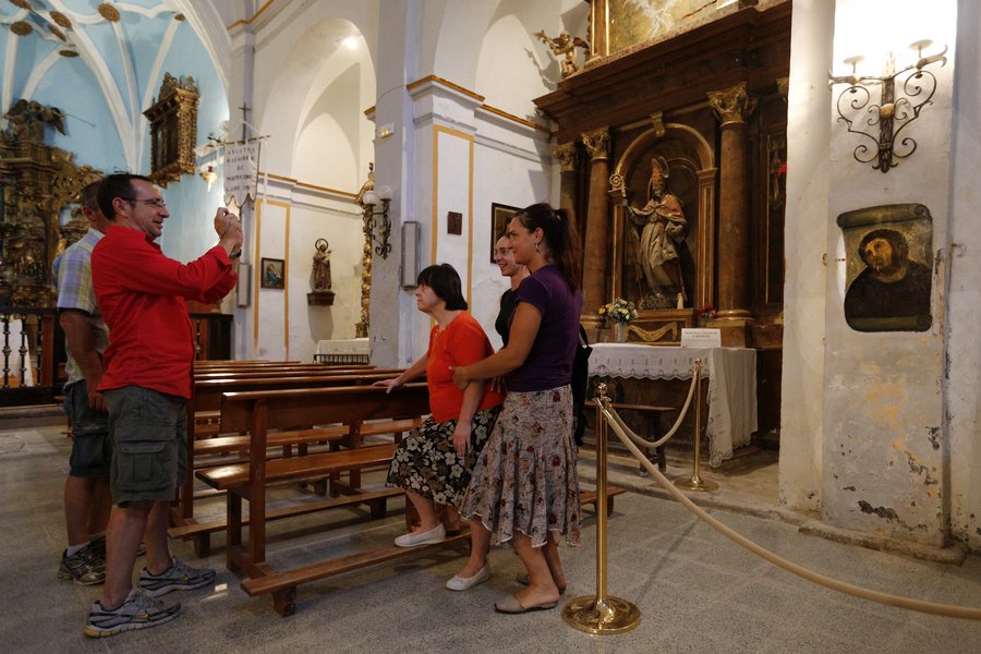 Einn umdeildasti listamaður Spánar er látinn