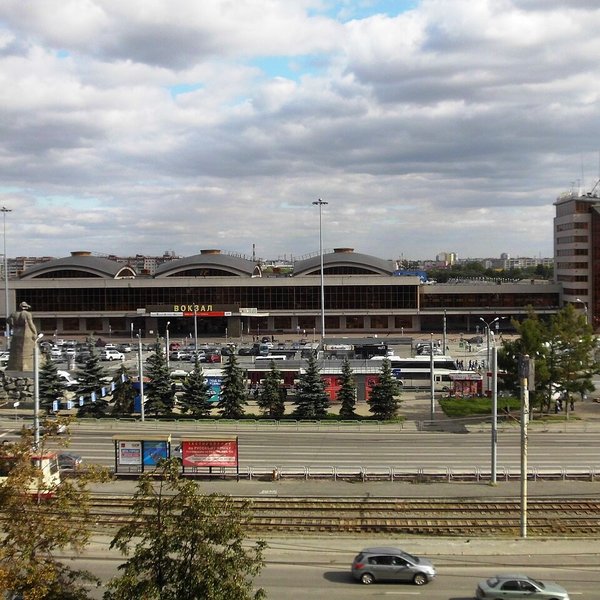 Tugar slasaðir eftir lestarslys