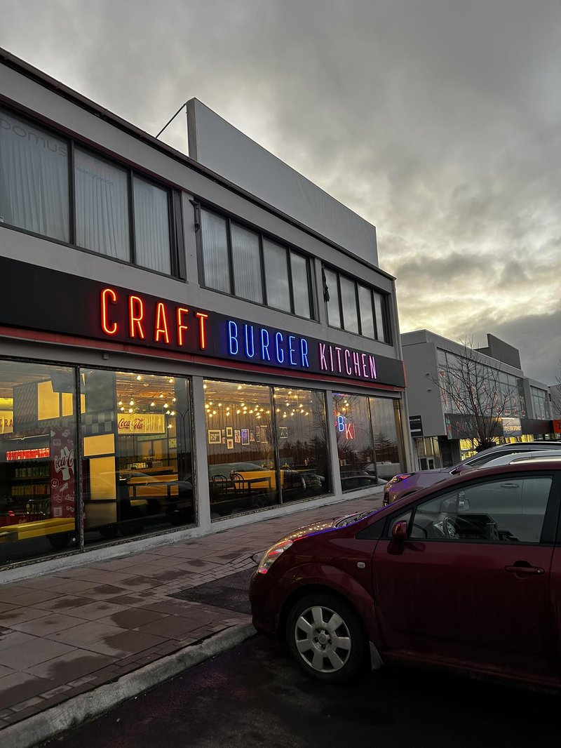 Craft burger kitchen