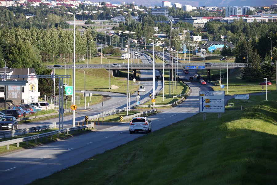 Ofsafenginn akstur og líkamsárásir á höfuðborgarsvæðinu í dag