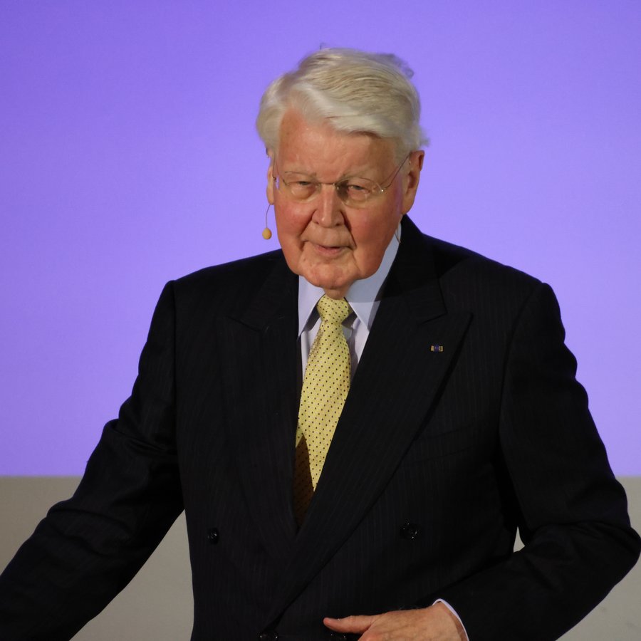 „Mikið er þetta innilega lágkúrulegt hjá Ólafi Ragnari“