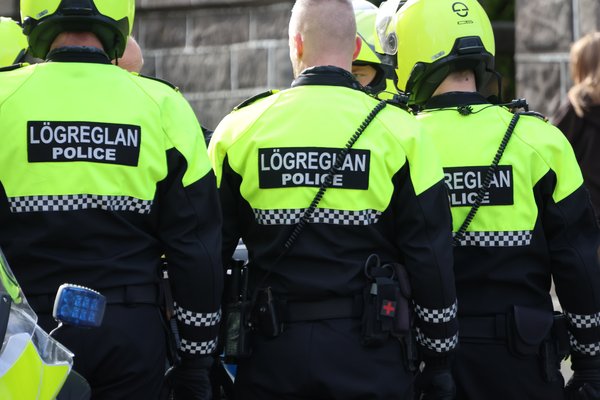 Hópur ungmenna réðst á einstakling í Breiðholti