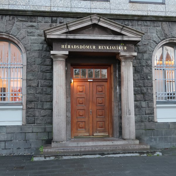 Amfetamínbasi í Absolut-flöskum skilaði sjö ára fangelsisdómi