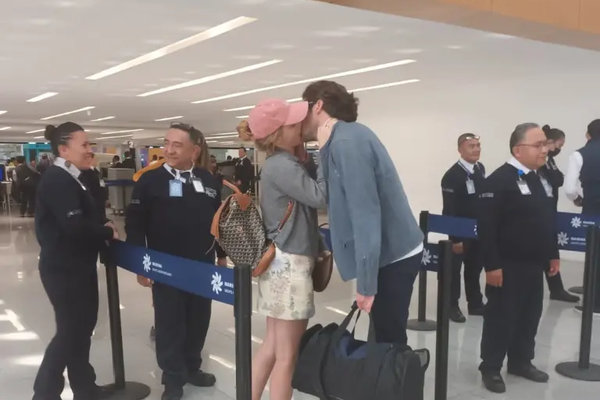 Emma Watson sögð í sambandi með milljarðamæringi