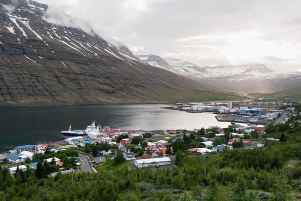 Eskifjordur