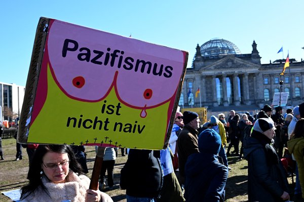 Friðarsinnar í Berlín Bundestag