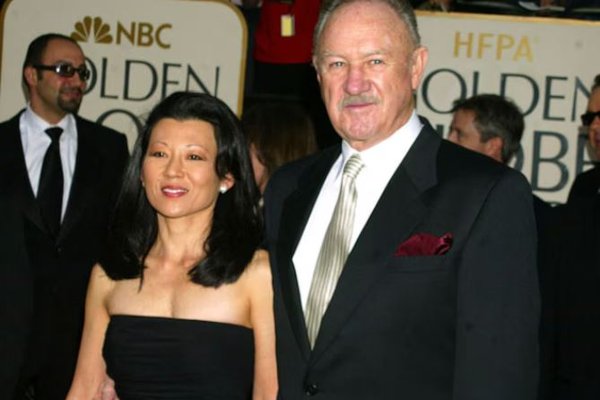 Sextán heimsfræg sem kvöddu á árinu