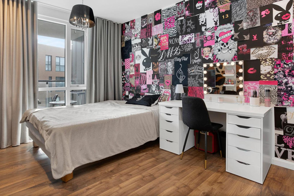 Björgvin Franz selur híbýlið