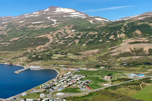 Ákærð fyrir að svíkja hundruð þúsunda af heimilismanni