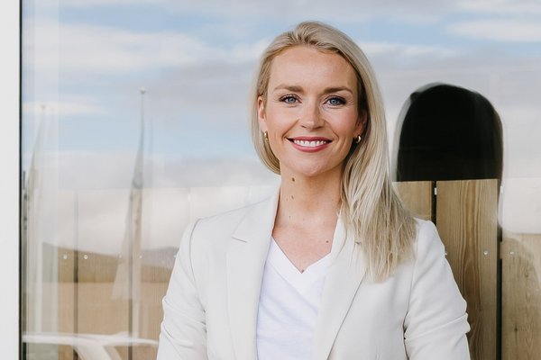 Krónan frystir verð til að berjast gegn verðbólgunni