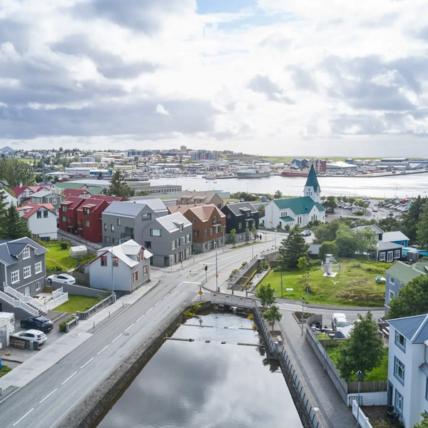 Ákærðir fyrir að stela rándýrum skartgripum