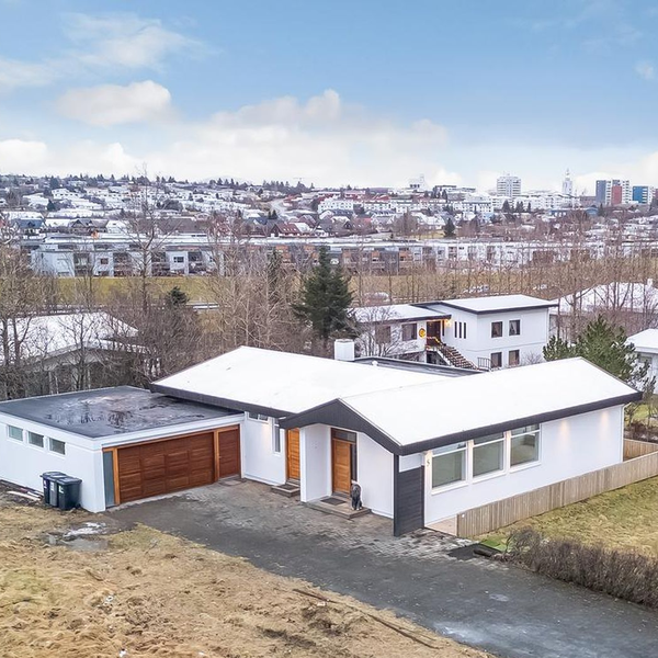 Selja einbýli við framkvæmdastjóragötu