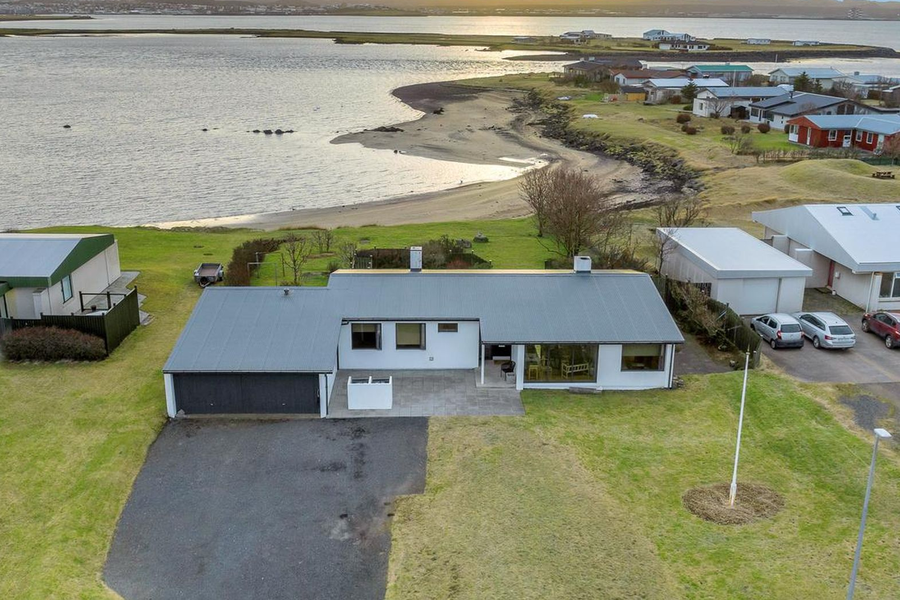 Strandhús á höfuðborgarsvæðinu á sölulista