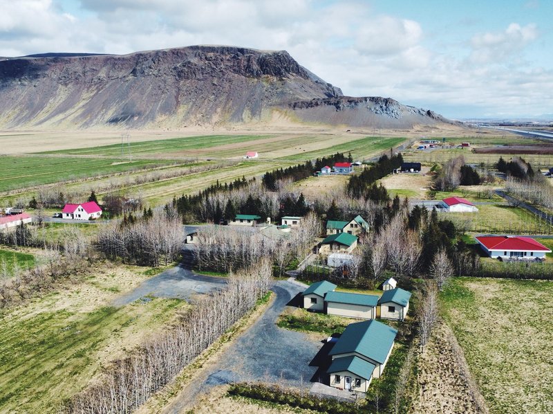 Hjarðarból 2
