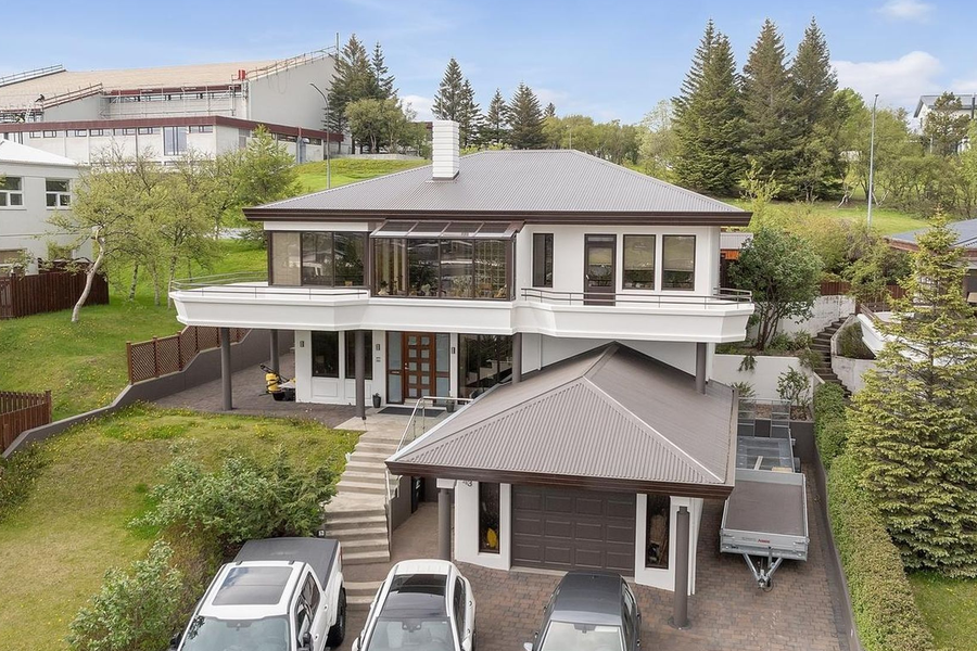 Eitt flottasta hús Kópavogs til sölu